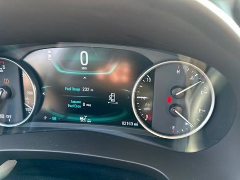 Used 2018 Buick LaCrosse Premium w/ Driver Confidence Package #2 FWD image 9