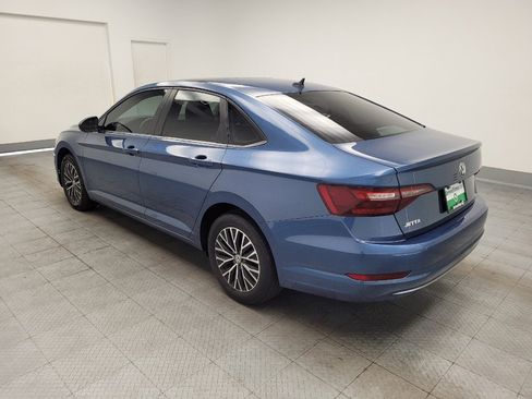 Used 2020 Volkswagen Jetta SE FWD image 3