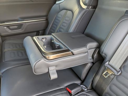 Used 2025 Rivian R1S Adventure image 38