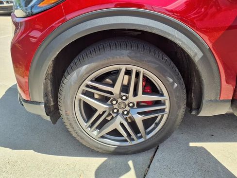 New 2026 Ford Explorer ST-Line w/ ST-Line Street Pack RWD image 30
