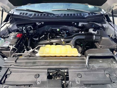 Used 2019 Ford F150 XLT w/ Equipment Group 302A Luxury AWD/4WD image 11