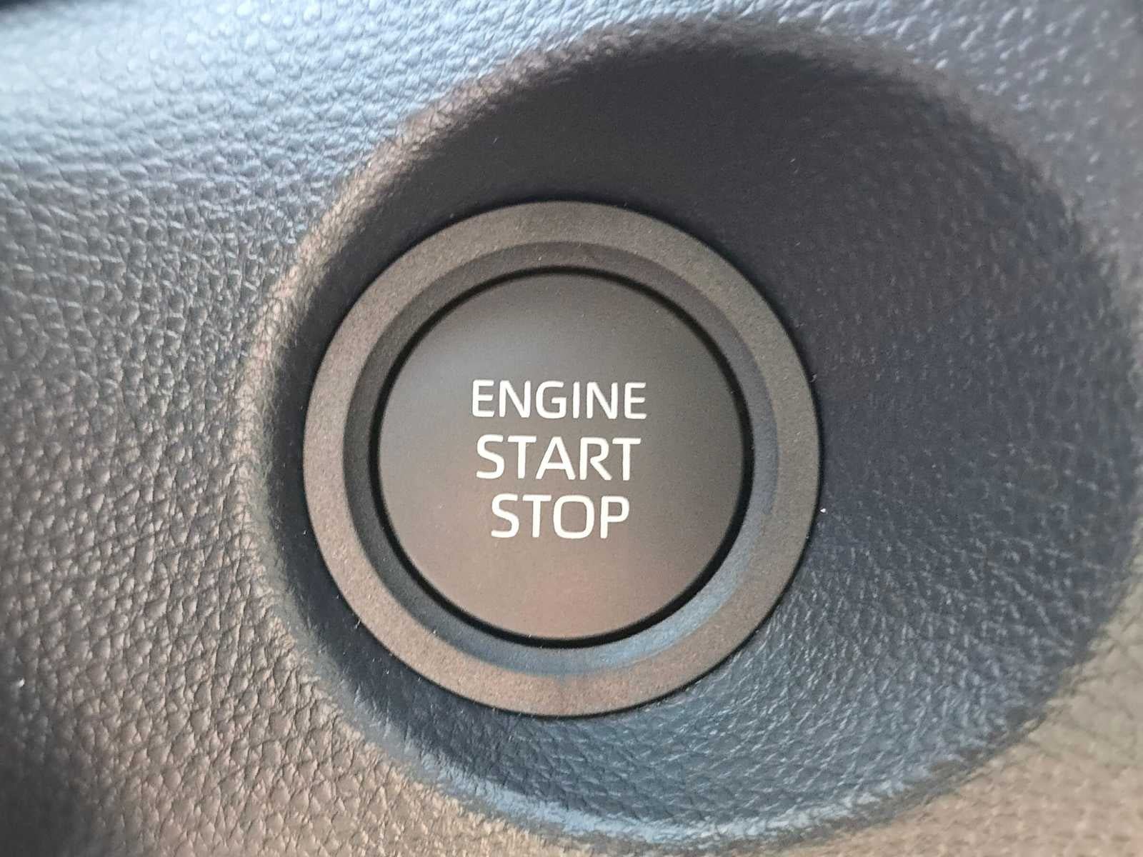 New 2026 Toyota Corolla Cross LE FWD image 30
