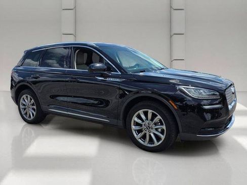 Used 2021 Lincoln Corsair FWD w/ Premium Package image 7