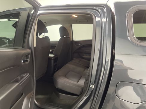 Used 2018 Chevrolet Colorado LT w/ LT Convenience Package image 13