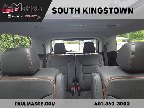 Used 2023 GMC Acadia AT4 w/ Technology Package AWD/4WD image 22