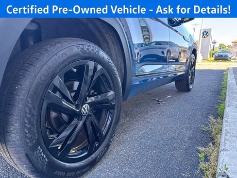 Certified 2025 Volkswagen Atlas Cross Sport SEL R-Line AWD/4WD image 26