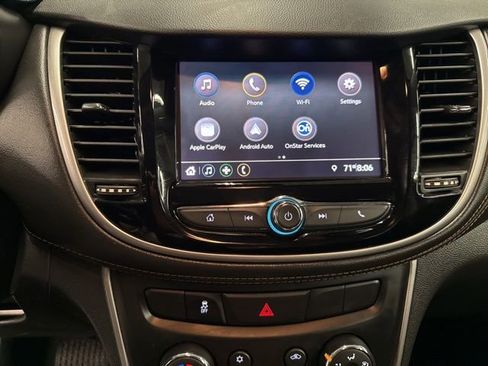 Used 2020 Chevrolet Trax LS w/ Tint and Cruise Package FWD image 13