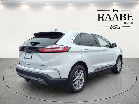 Used 2024 Ford Edge SEL w/ Convenience Package AWD/4WD image 7