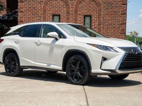 Used 2019 Lexus RX 350L AWD image 3