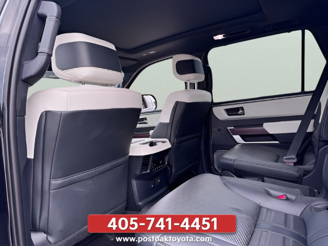 Used 2023 Toyota Sequoia Capstone AWD/4WD image 38