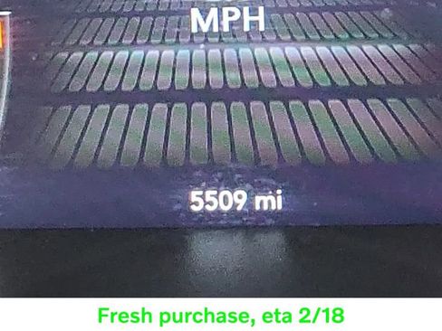 Used 2023 Dodge Challenger R/T image 6