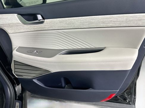 Used 2024 Hyundai Palisade Calligraphy FWD image 35