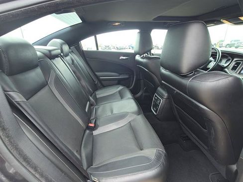Used 2021 Dodge Charger SXT w/ Leather Interior Group RWD image 15