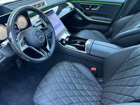 Certified 2024 Mercedes-Benz S 580 4MATIC Sedan image 11