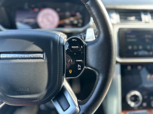 Used 2021 Land Rover Range Rover SV Autobiography Dynamic image 25