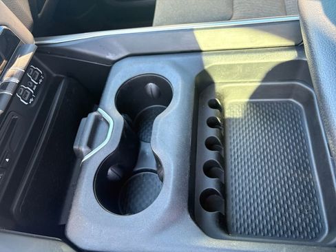 Used 2019 RAM 1500 Big Horn image 9