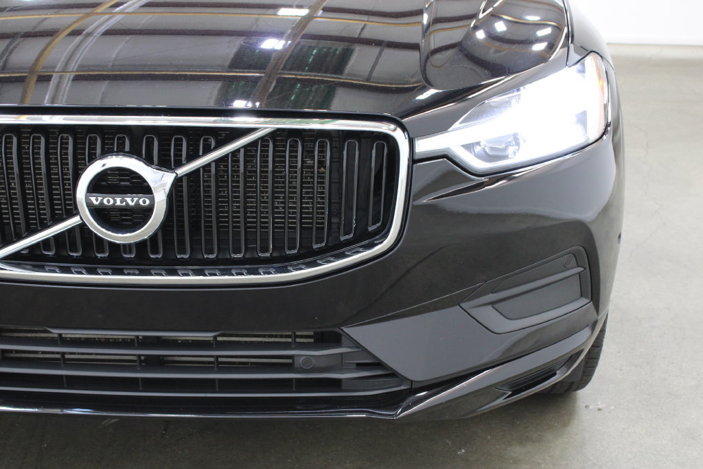 Used 2019 Volvo XC60 T6 Momentum w/ Premium Package AWD/4WD image 8