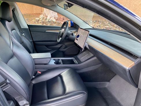 Used 2022 Tesla Model 3 Long Range image 52