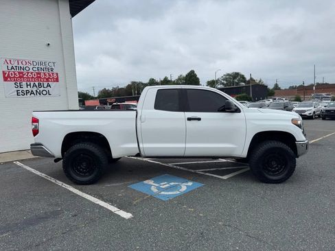 Used 2020 Toyota Tundra SR5 AWD/4WD image 8