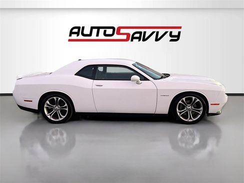Used 2020 Dodge Challenger R/T image 8