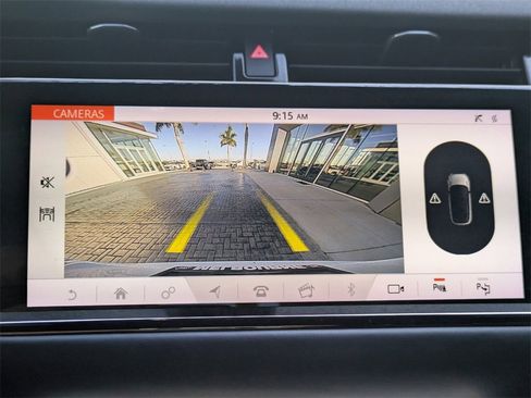 Used 2020 Land Rover Range Rover Evoque R-Dynamic HSE image 23