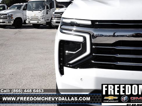 New 2026 Chevrolet Suburban LT w/ Comfort Package image 43