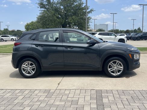 Used 2020 Hyundai Kona SE FWD image 10