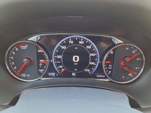 Used 2024 GMC Terrain Denali w/ Denali Premium Package AWD/4WD image 14