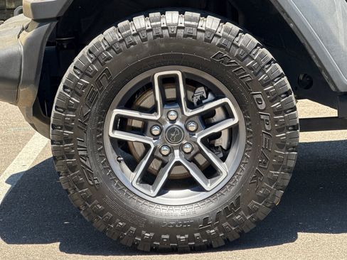 Used 2025 Jeep Wrangler Unlimited Sport AWD/4WD image 35