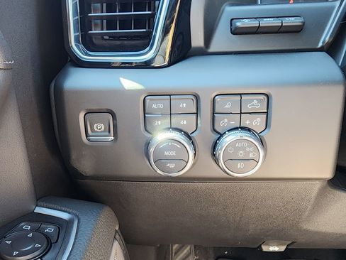New 2026 GMC Sierra 1500 Denali AWD/4WD image 20