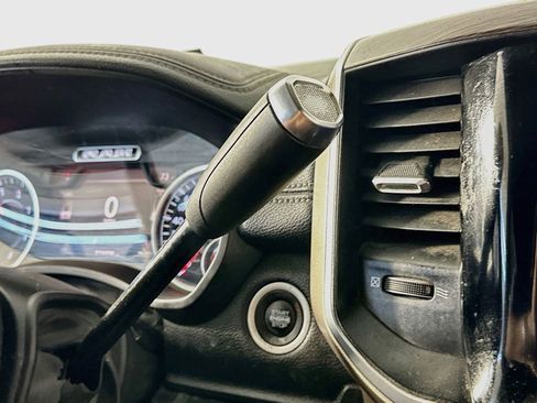 Used 2019 RAM 3500 Laramie AWD/4WD image 16