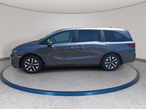 New 2026 Honda Odyssey EX-L image 8