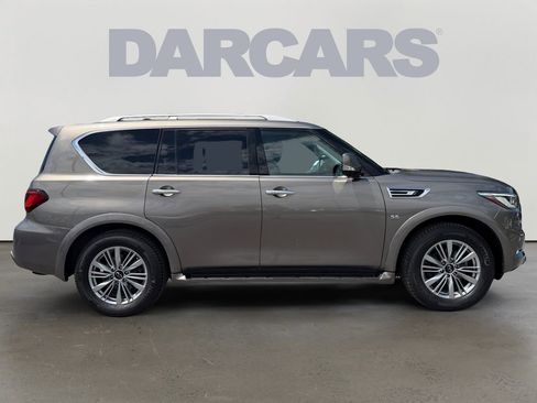 Used 2018 INFINITI QX80 4WD w/ Driver Assistance Package image 6