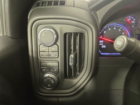 Certified 2024 GMC Sierra 1500 Pro w/ Pro Value Package AWD/4WD image 28