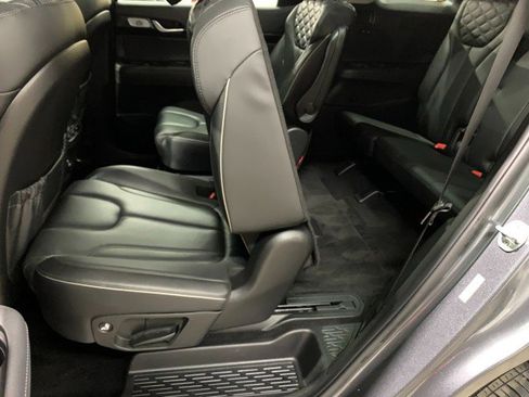 Used 2021 Hyundai Palisade Limited image 55