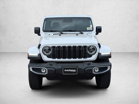 New 2026 Jeep Gladiator Sport AWD/4WD image 5