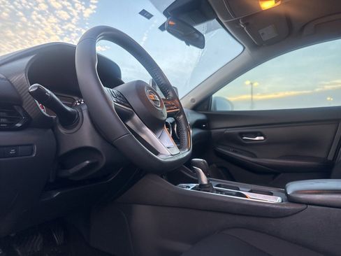 Certified 2022 Nissan Sentra SV image 43