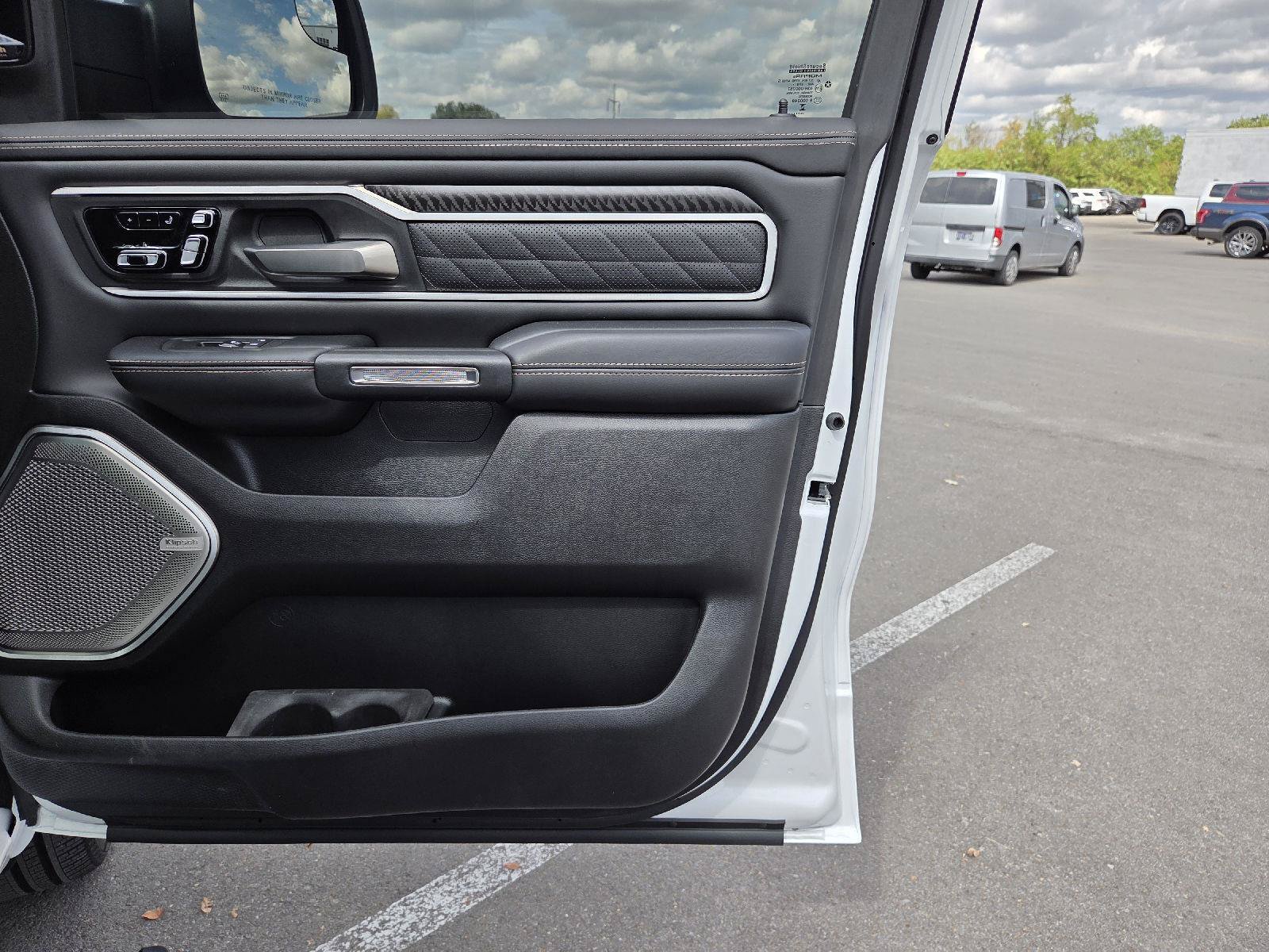 Used 2027 RAM 1500 Tungsten AWD/4WD image 43