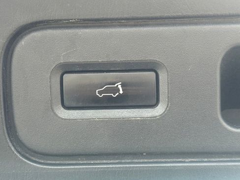 Used 2010 MAZDA CX-9 Grand Touring w/ Moonroof & Bose Audio Pkg AWD/4WD image 25