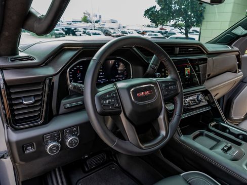 Used 2026 GMC Sierra 2500 AT4X AWD/4WD image 17