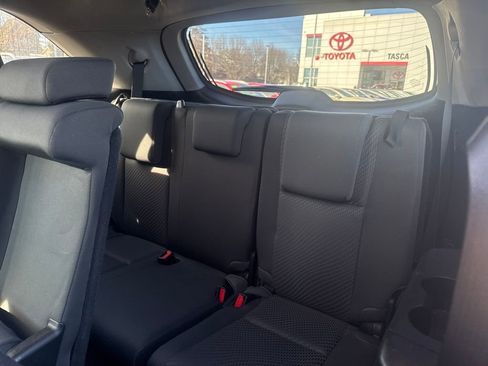 Used 2019 Toyota Highlander LE image 36