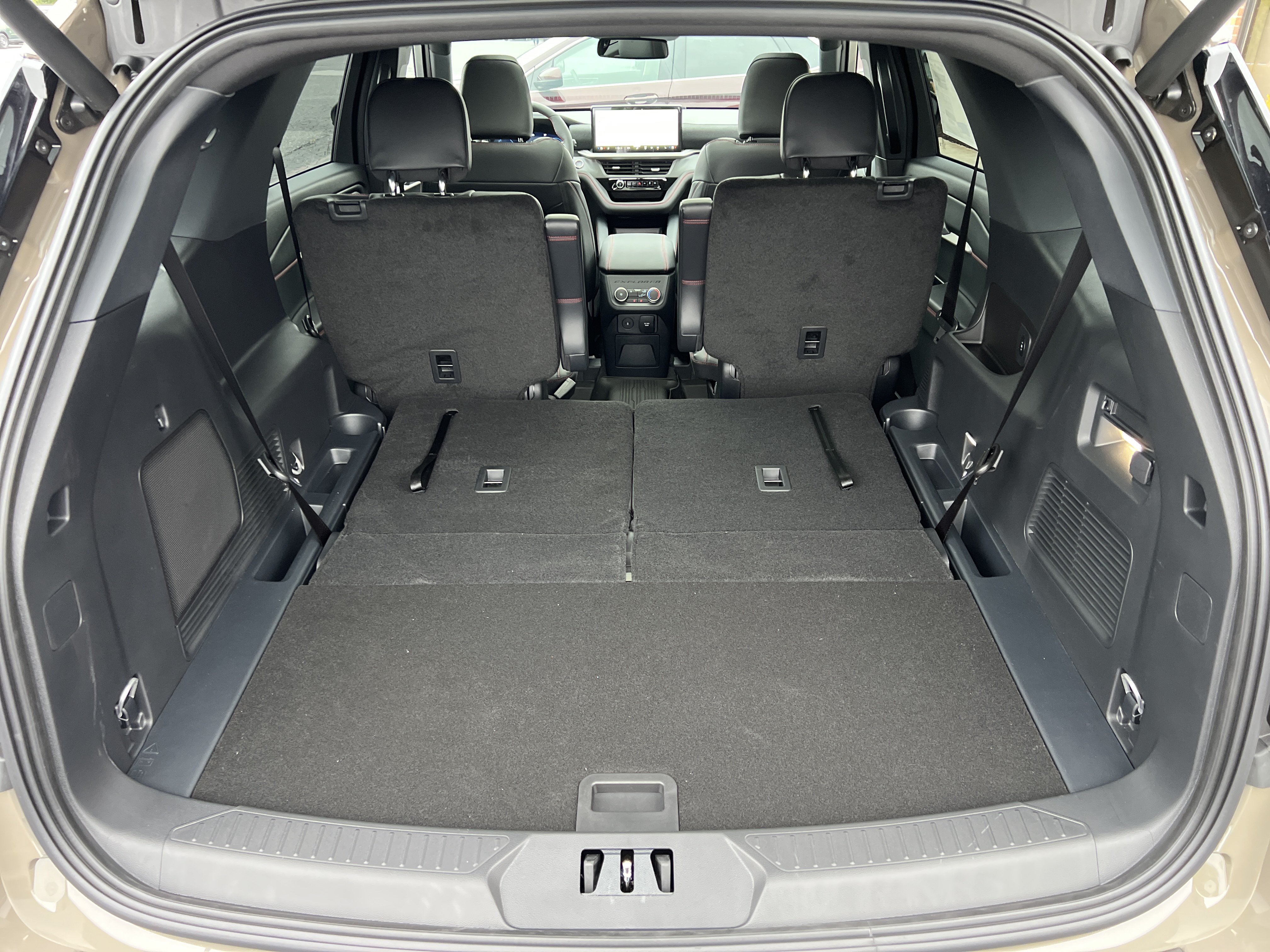 New 2027 Ford Explorer ST-Line w/ Premium Package AWD/4WD image 50