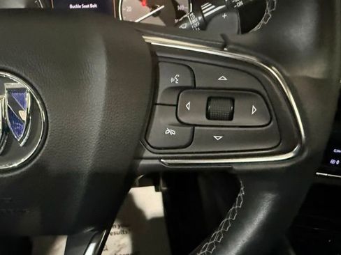 Used 2022 Buick Envision Essence w/ Technology Package II image 16