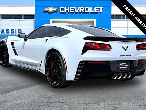 Used 2019 Chevrolet Corvette Grand Sport w/ Z07 Performance Package RWD image 4