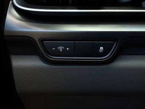 Used 2026 Kia Carnival FWD image 23