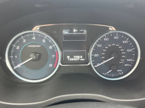 Used 2015 Subaru Crosstrek 2.0i Limited AWD/4WD image 14