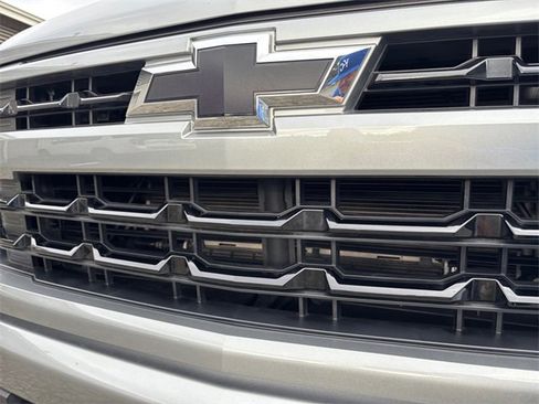 Used 2024 Chevrolet Silverado 1500 RST image 30