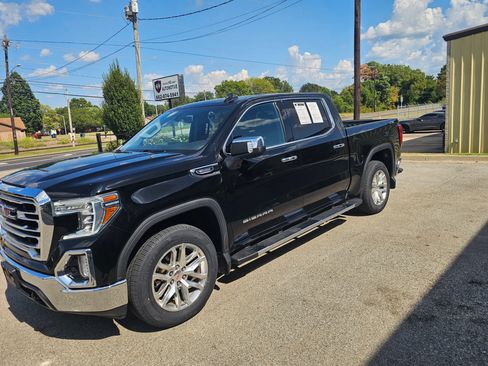 Used 2021 GMC Sierra 1500 SLT w/ SLT Premium Package AWD/4WD image 6