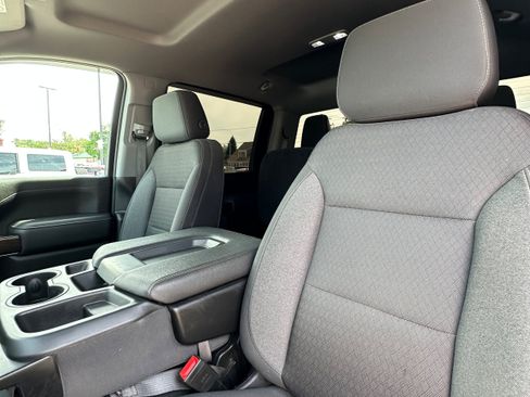 Used 2023 GMC Sierra 3500 SLE w/ SLE Value Package AWD/4WD image 13