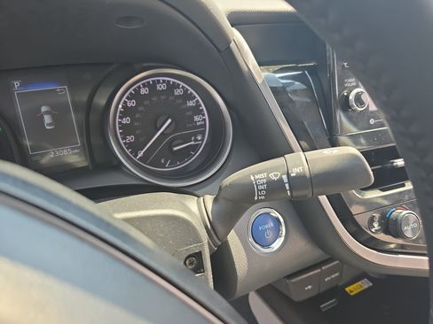 Used 2023 Toyota Camry SE w/ Audio Upgrade Package image 25